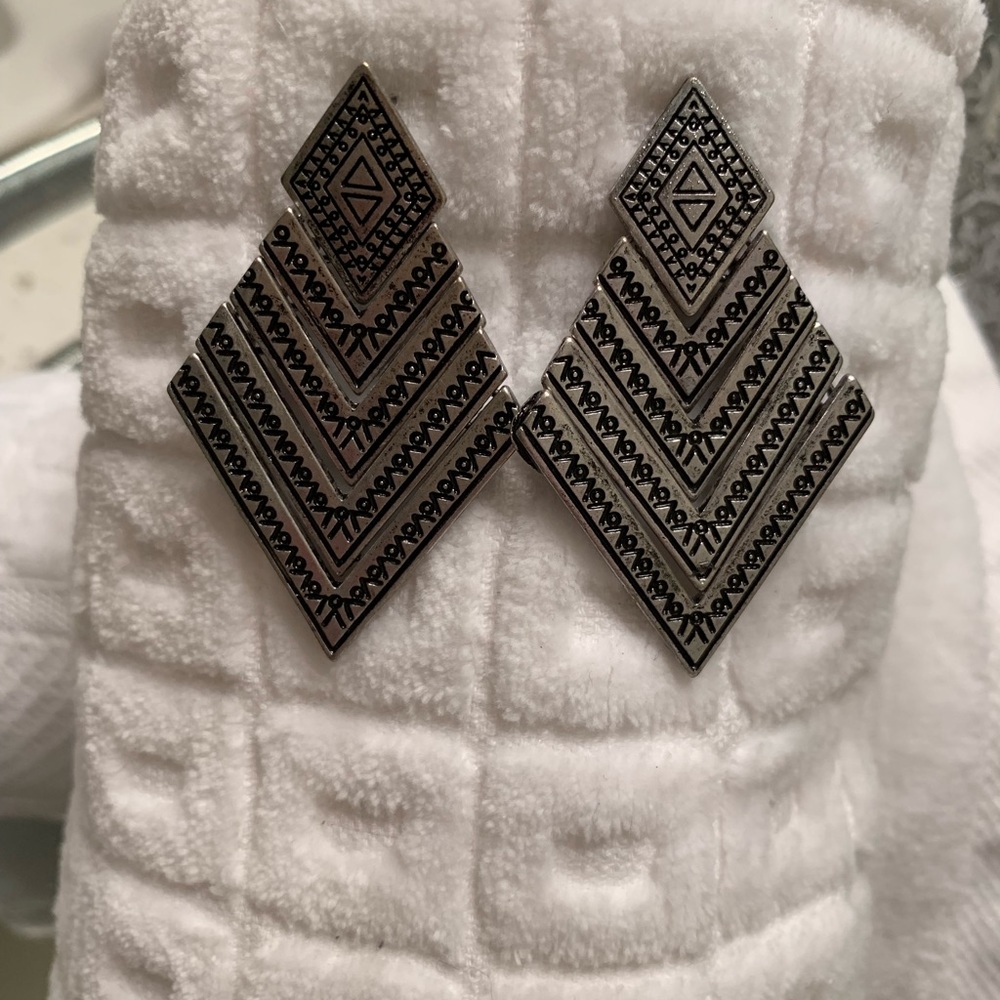 Silver Stud drop earrings with aztec type design